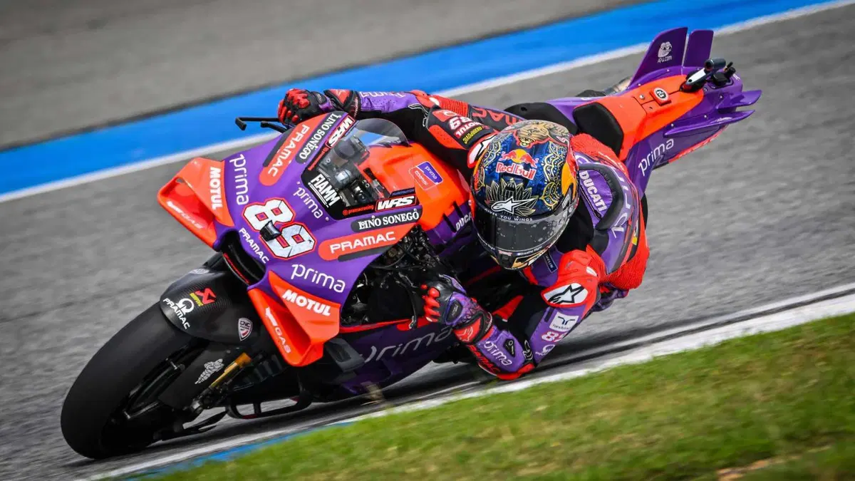 MotoGP 2024. GP della Thailandia. Le foto più belle del GP di Buriram [GALLERY] (16)