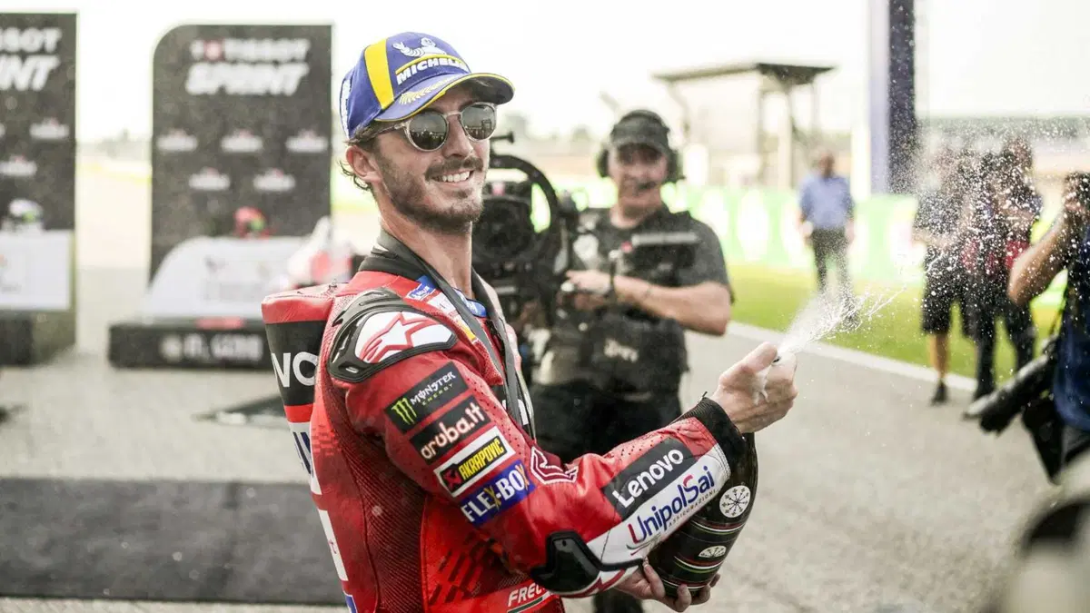 MotoGP 2024. GP della Thailandia. Le foto più belle del GP di Buriram [GALLERY] (11)