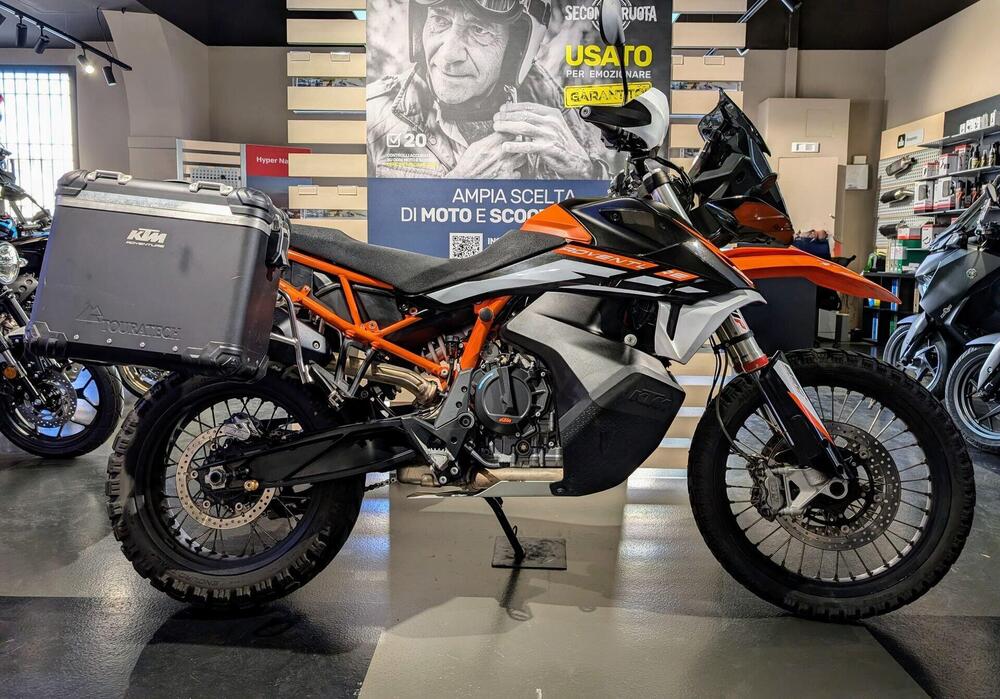 KTM 890 Adventure R (2022)