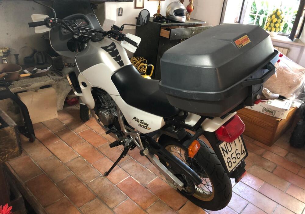 Honda Transalp XL 600V (1991 - 93) (2)