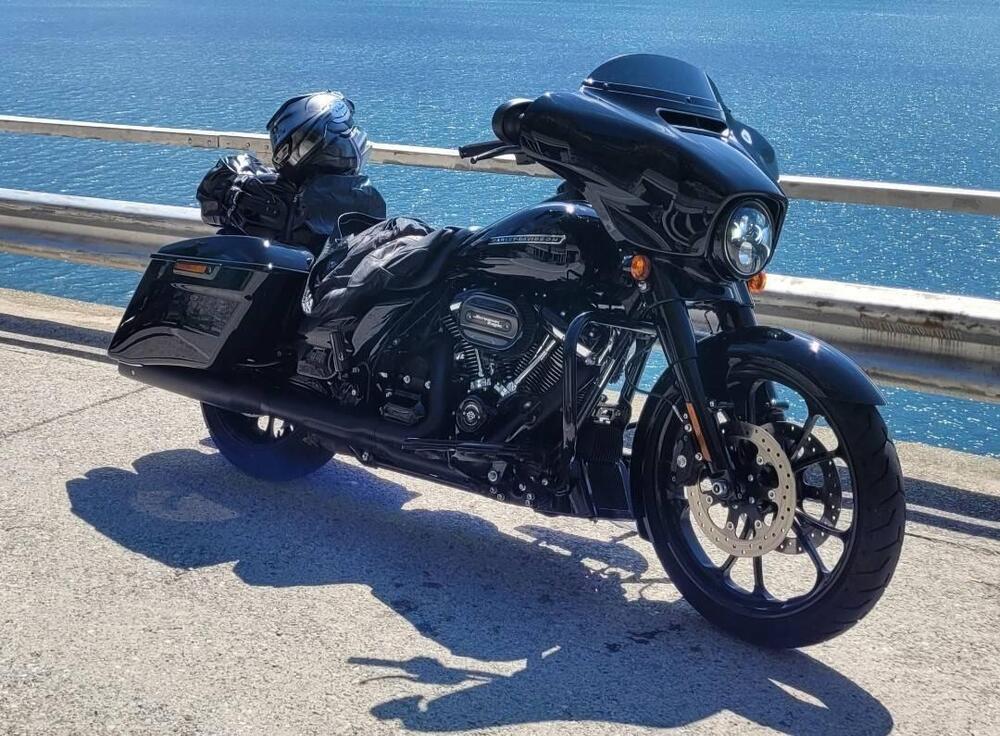 Harley-Davidson 114 Street Glide Special (2019 - 20) - FLHXS (2)