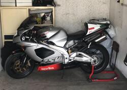 Aprilia RSV 1000 (2002) usata