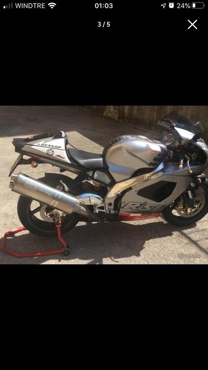 Aprilia RSV 1000 (2002) (4)