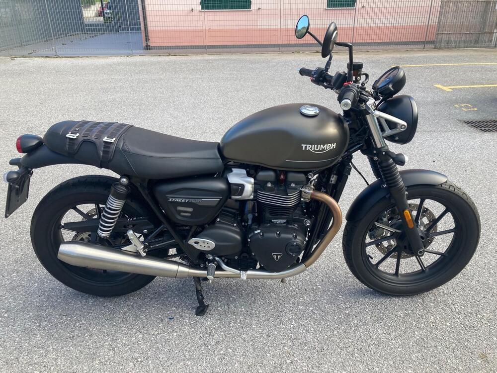 Triumph Street Twin 900 (2021 - 22) (2)