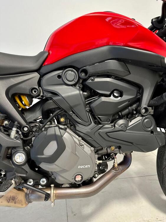 Ducati Monster 937 + (2021 - 24) (2)