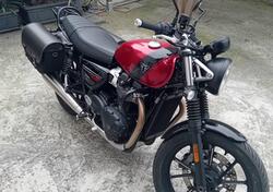 Triumph Speed Twin 900 (2023 - 24) usata