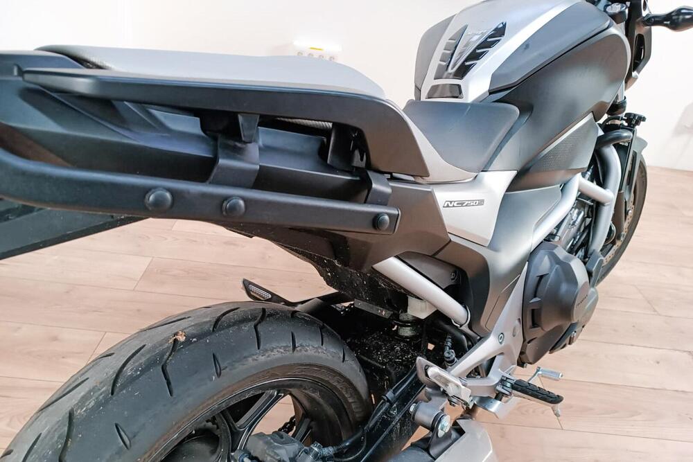 Honda NC 750 X DCT ABS (2014 - 15) (4)