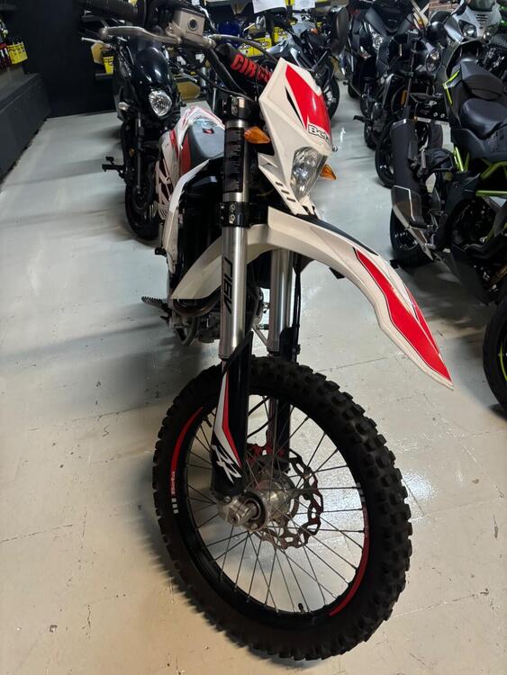 Betamotor RR 125 4T Enduro LC (2018 - 20) (3)