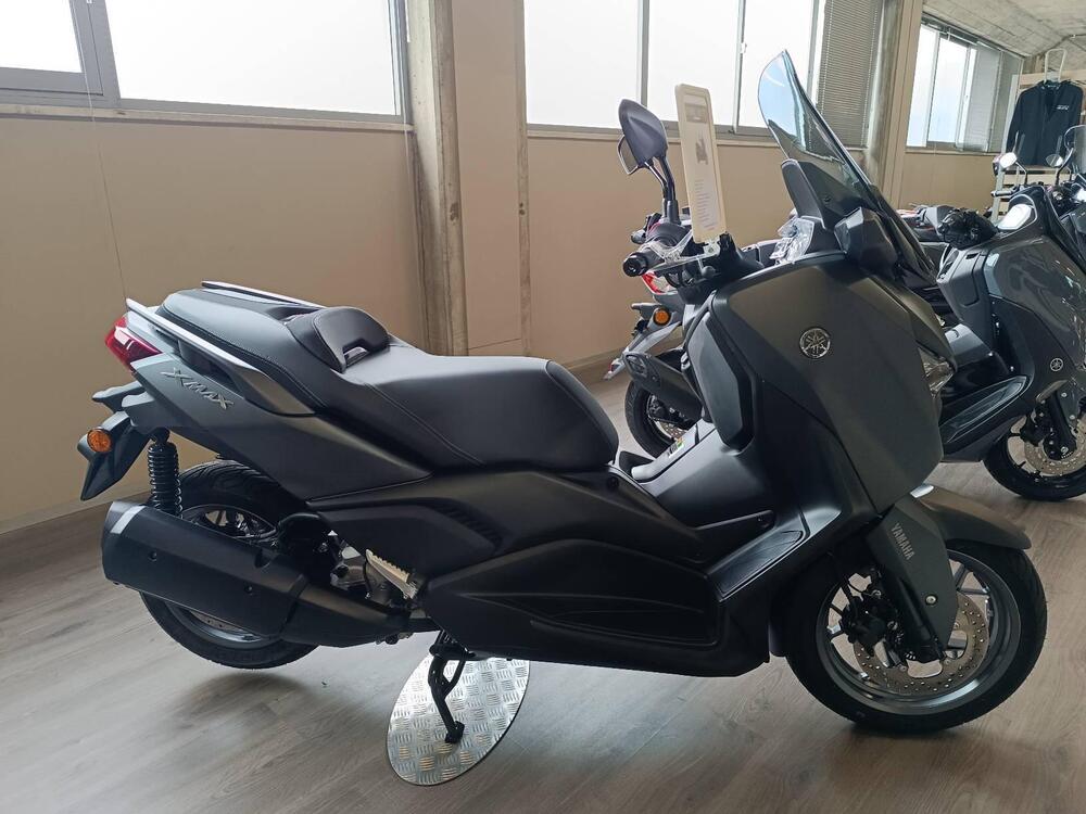 Yamaha X-Max 300 (2021 - 24) (2)