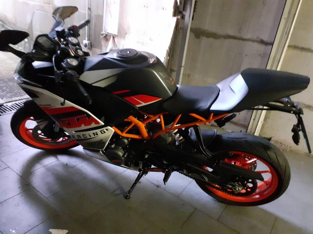 KTM RC 390 ABS (2015 - 16) (2)