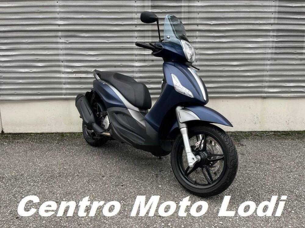 Piaggio Beverly 350 ABS (2016 - 20) (2)