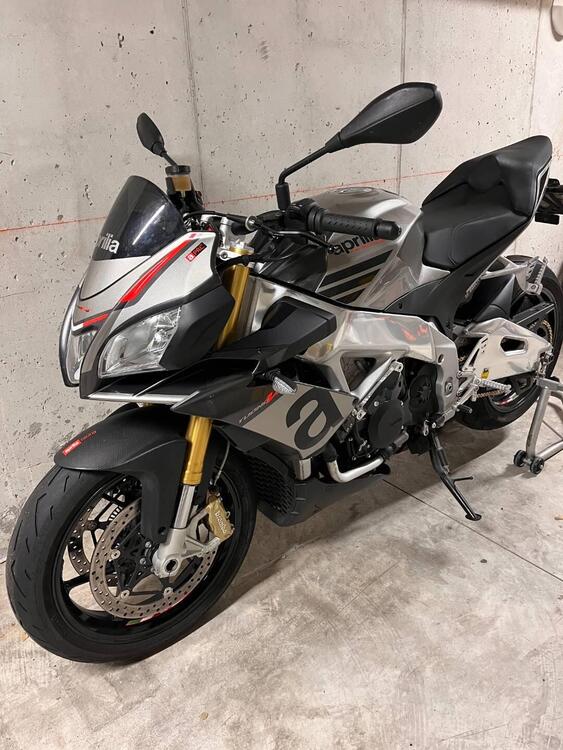 Aprilia Tuono 1100 V4 RR (2015 - 17) (2)