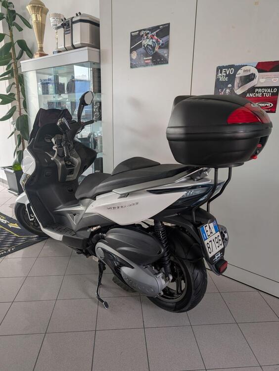 Kymco Xciting 400i (2012 - 17) (2)