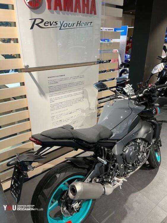 Yamaha MT-10 (2022 - 24) (2)