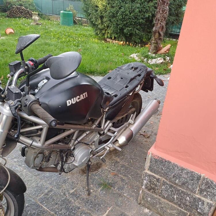 Ducati Monster 620 I.E. Dark (2002) (3)