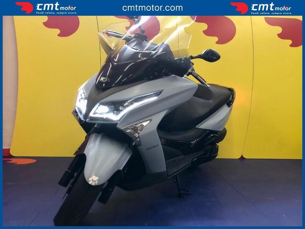 Kymco X-Town 300i ABS (2016 - 20) (2)