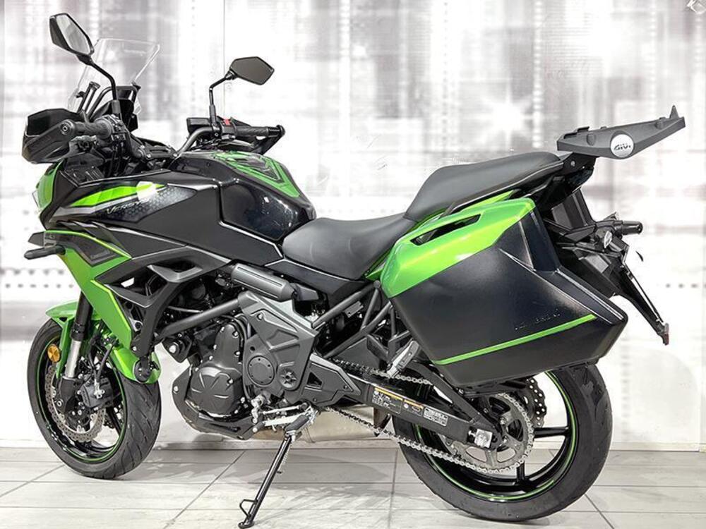 Kawasaki Versys 650 (2021 - 25) (2)