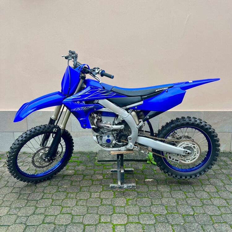 Yamaha YZ 450 F (2022) (2)