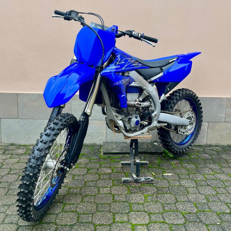 Yamaha YZ 450 F (2022) (4)