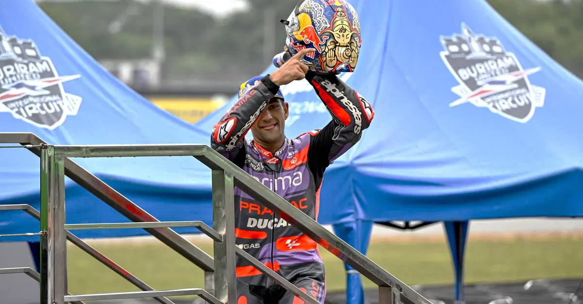 MotoGP 2024. GP della Thailandia. Jorge Martin, 2&deg; anche oggi: "Gara mentale, Pecco Bagnaia pi&ugrave; furbo di me (si riferisce ai cordoli, ndr)"