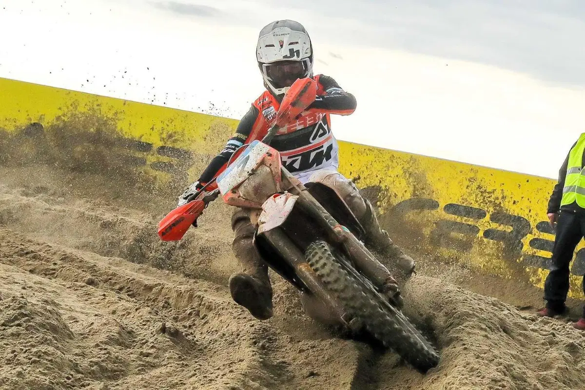 Enduro. Assoluti. Freeman, Beta, Campione sabato. Poi, allerta meteo, tutti a casa [VIDEO] (10)