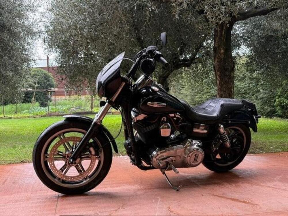 Harley-Davidson 1584 Super Glide Custom (2007) - FXDC (2)