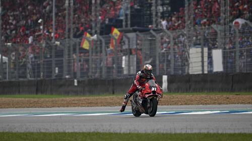 MotoGP 2024. GP della Thailandia. Le foto più belle del GP di Buriram [GALLERY] (5)