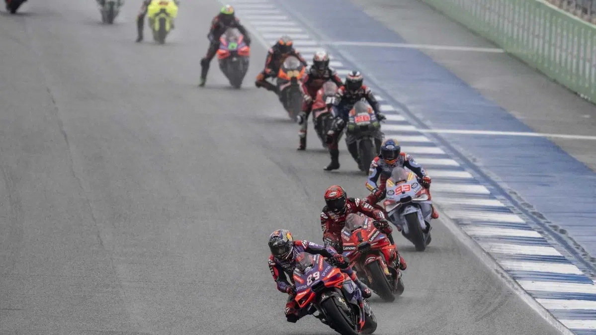 MotoGP 2024. GP della Thailandia. Le foto più belle del GP di Buriram [GALLERY] (10)