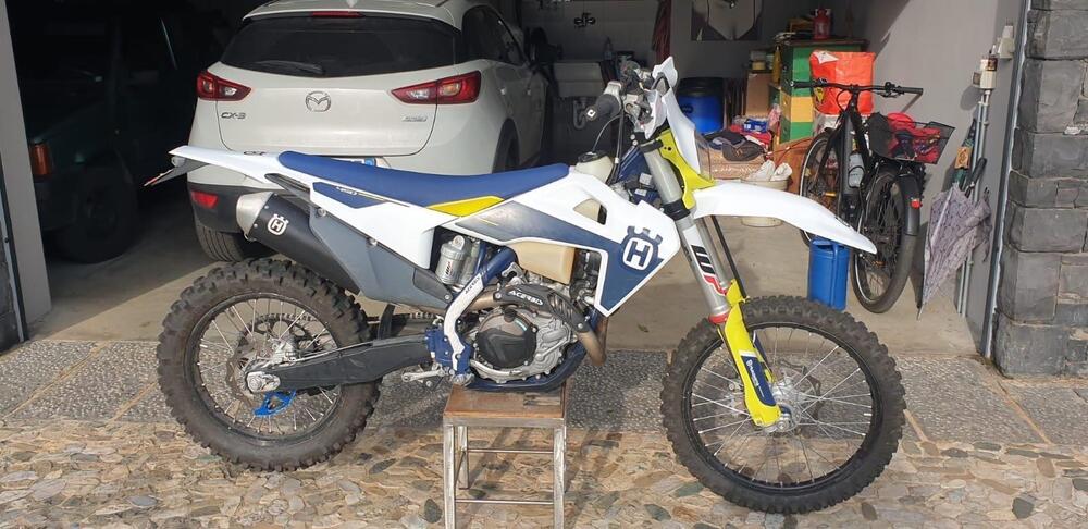 Husqvarna FE 450 (2021) (2)