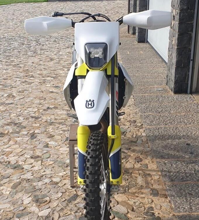 Husqvarna FE 450 (2021) (3)