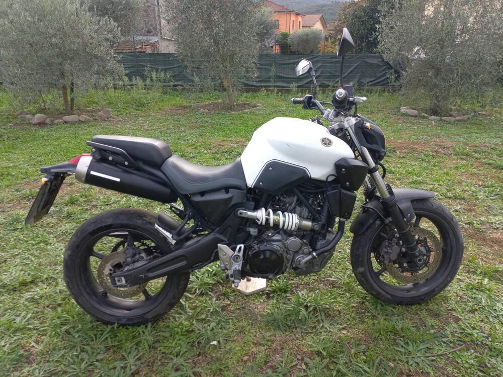 Yamaha MT-03 (2006 - 14) (4)