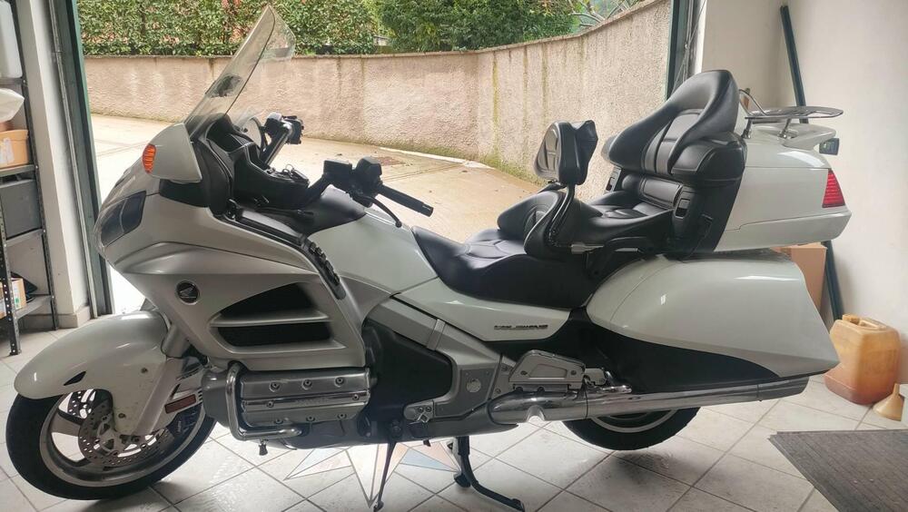 Honda GL 1800 Gold Wing (2012 - 17) (4)