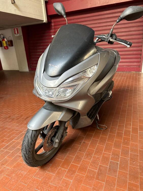 Honda PCX 125 (2014 - 16) (4)