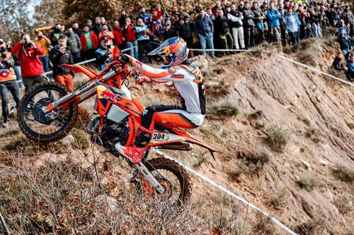 24MX Hixpania Hard Enduro. Billy Bolt torna alla vittoria, “Mani” Lettenbichler è Campione del Mondo [GALLERY] (7)