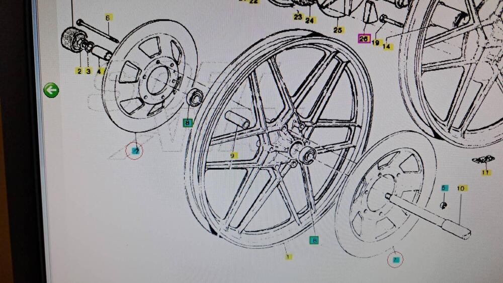 ruota anteriore Moto Guzzi 850 T 3 / T5 / Califor (3)