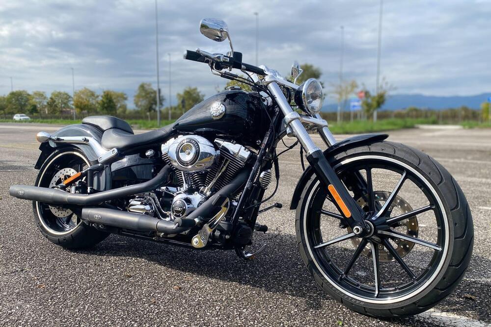 Harley-Davidson 1690 Breakout (2013 - 17) - FXSB (4)