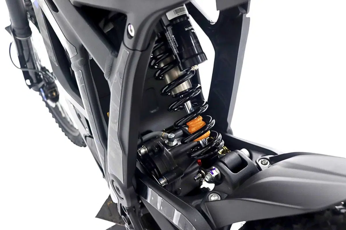 Talaria: ad EICMA arriverà la TL5500 PRO con 13,4 KW di picco e 76 kg di peso! (11)