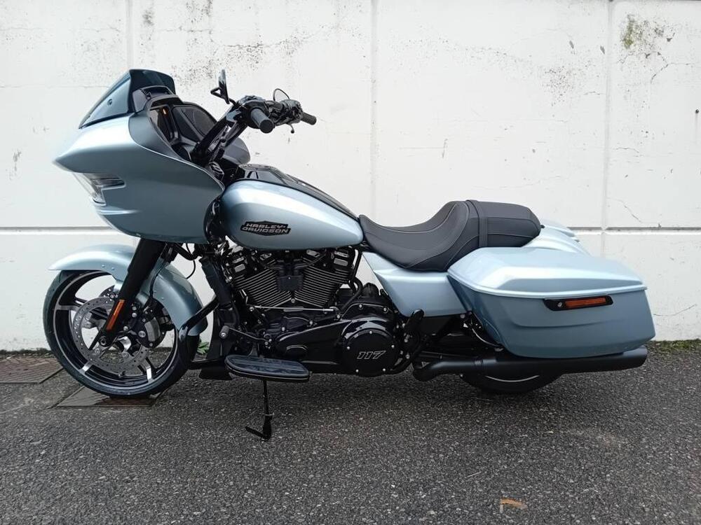 Harley-Davidson Road Glide (2024) (2)