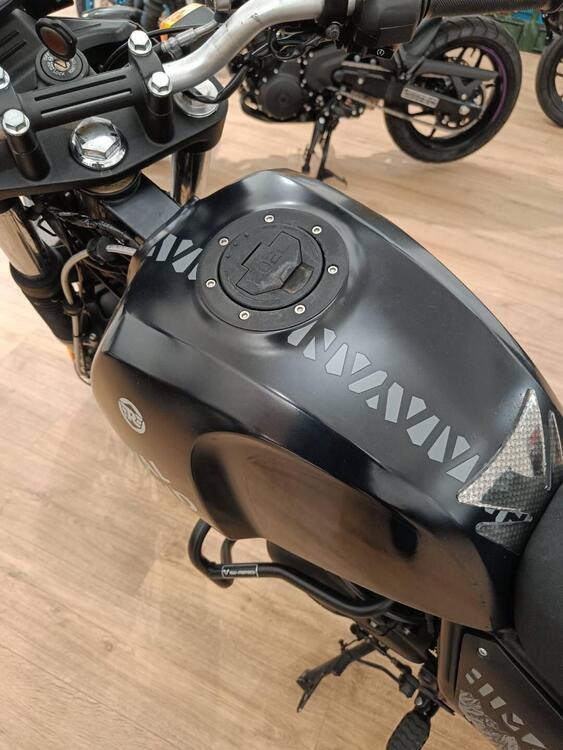 Royal Enfield Himalayan 411 (2017 - 20) (5)