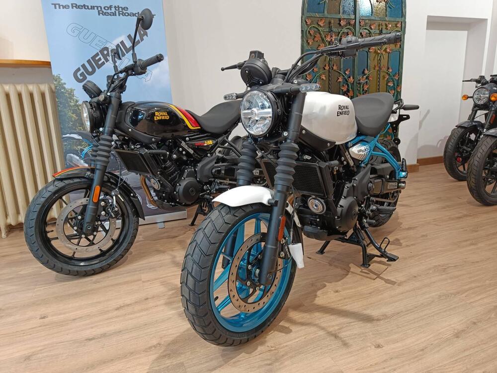 Royal Enfield Guerrilla 450 (2024)