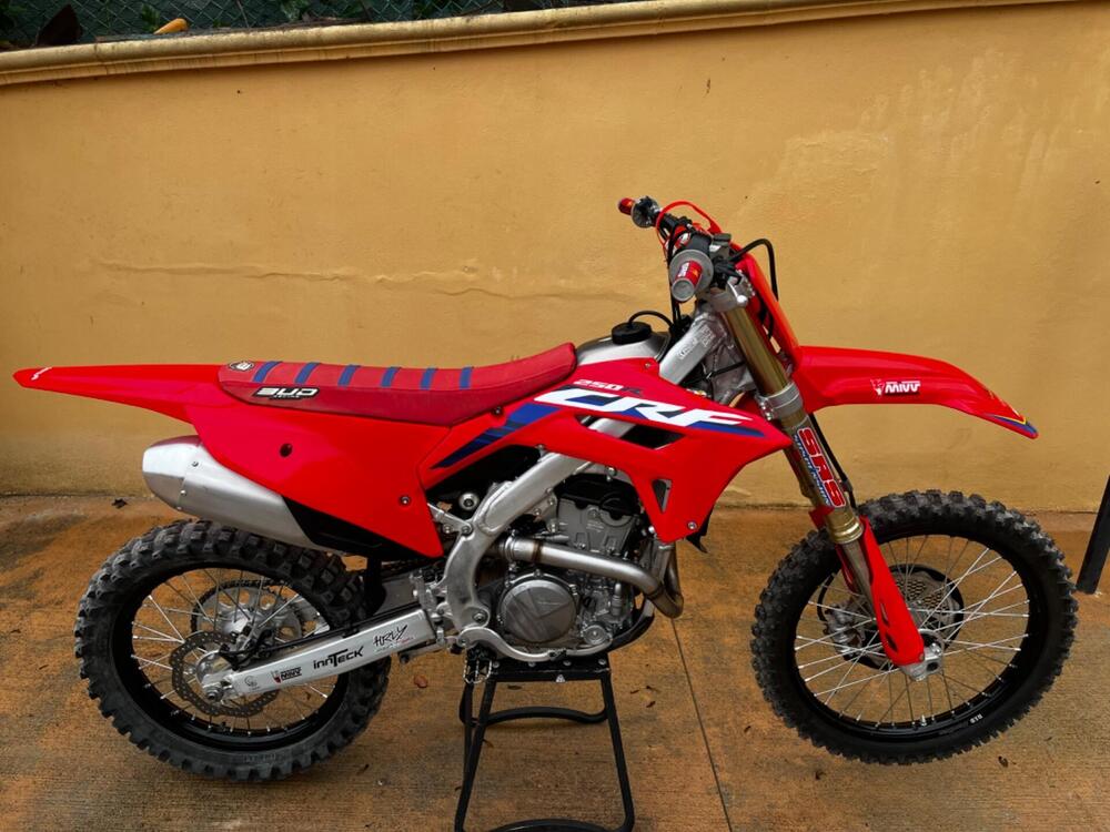 Honda CRF 250 R (2023)