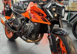 KTM 990 Duke (2024) usata