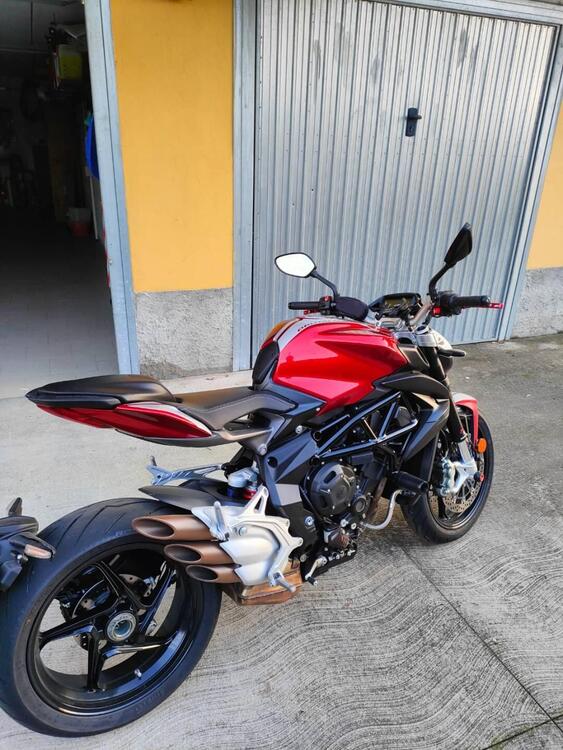 MV Agusta Brutale 800 EAS ABS (2016 - 19) (4)