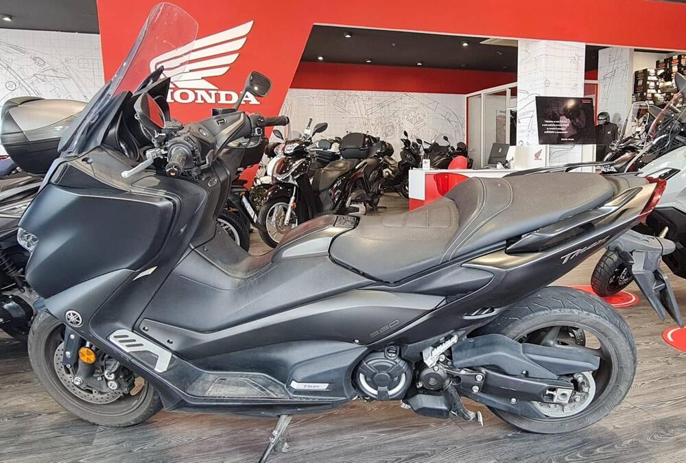 Yamaha T-Max 560 (2020 - 21) (2)