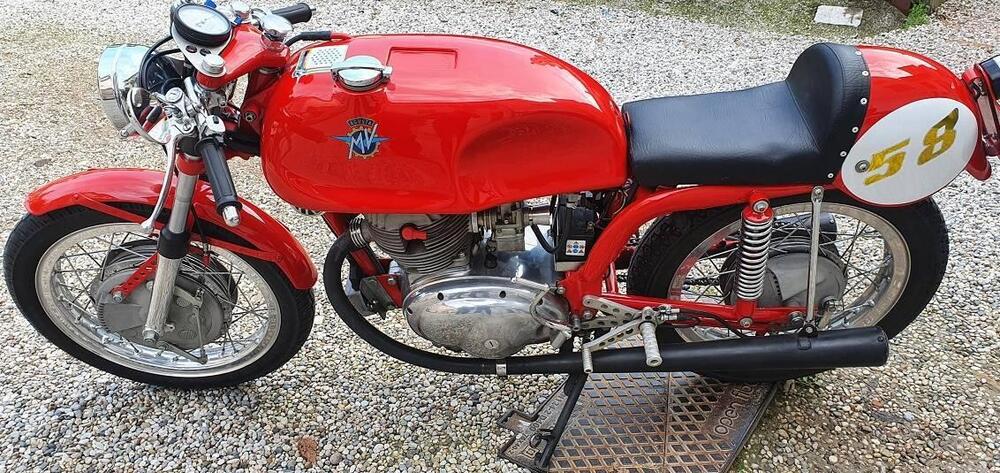 MV Agusta 350 (5)