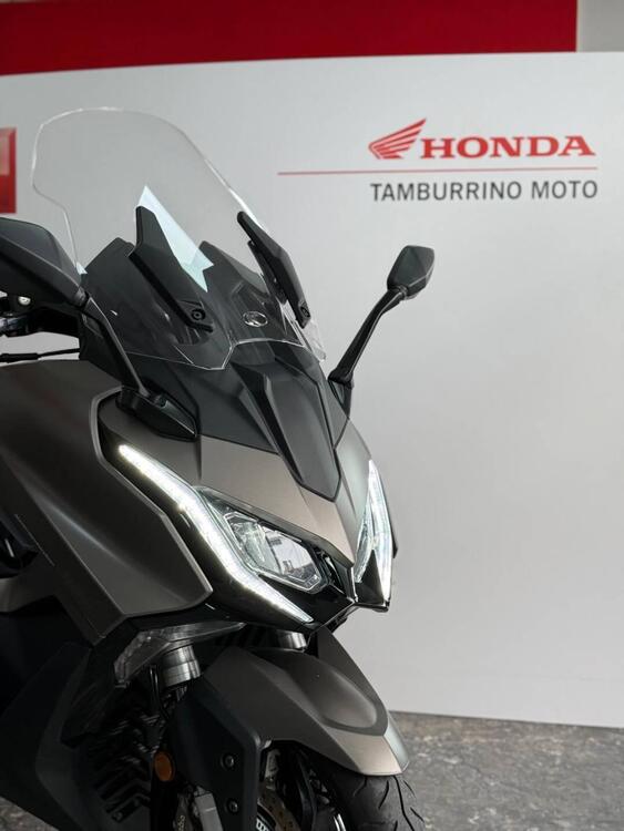 Kymco AK 550 Premium (2023 - 24) (2)