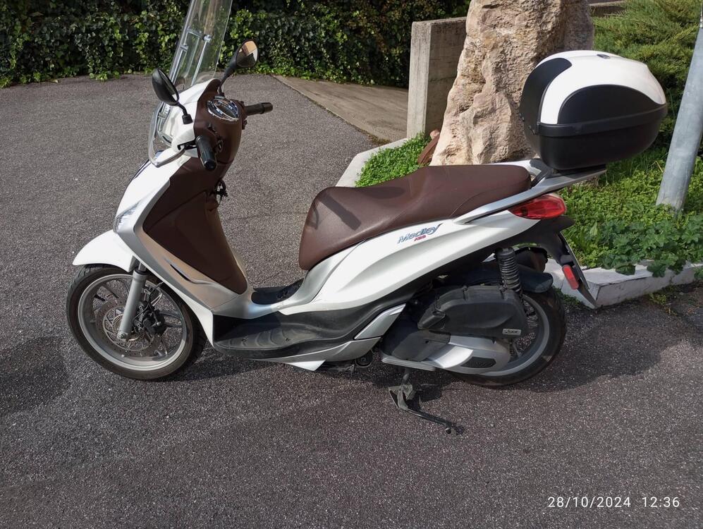 Piaggio Medley 125 S ABS (2016 - 19) (4)