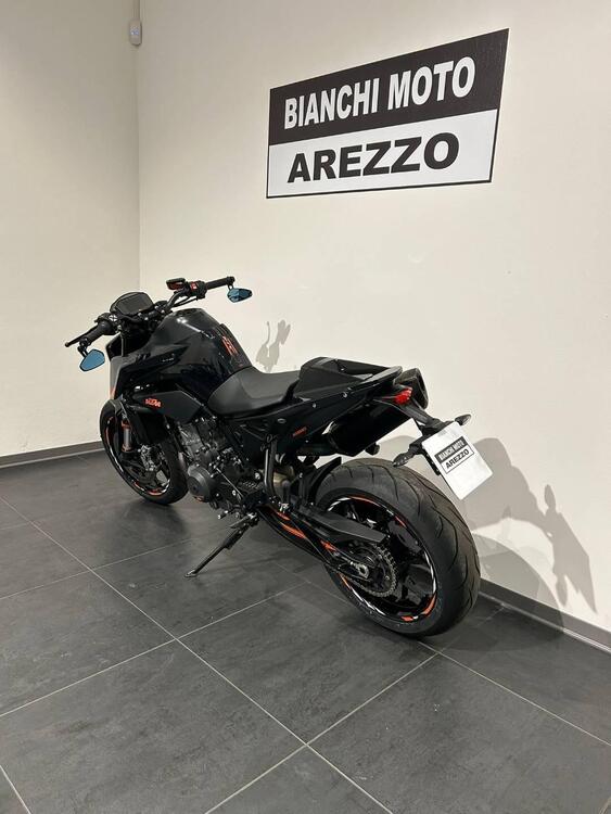 KTM 890 Duke (2021 - 23) (5)