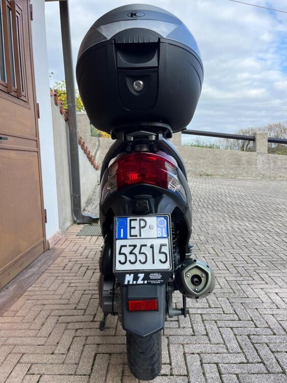 Kymco Agility 200i R16 + (2019 - 20) (4)