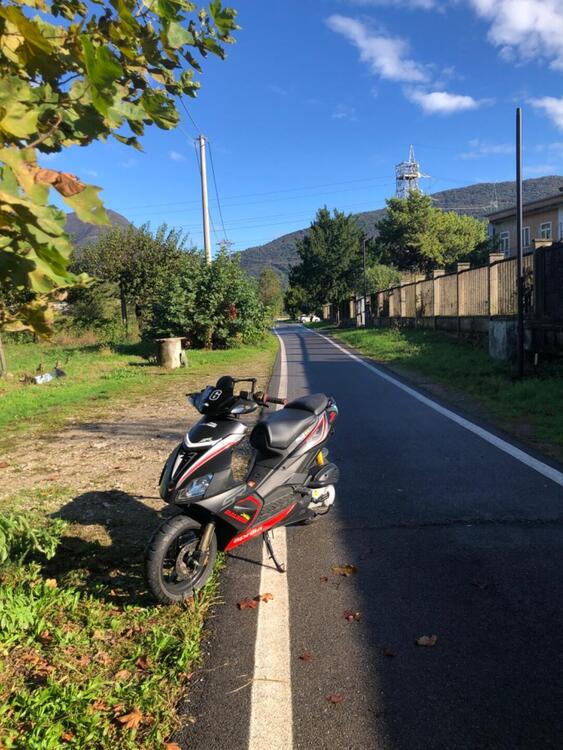 Aprilia SR 50 R (2012 - 17)